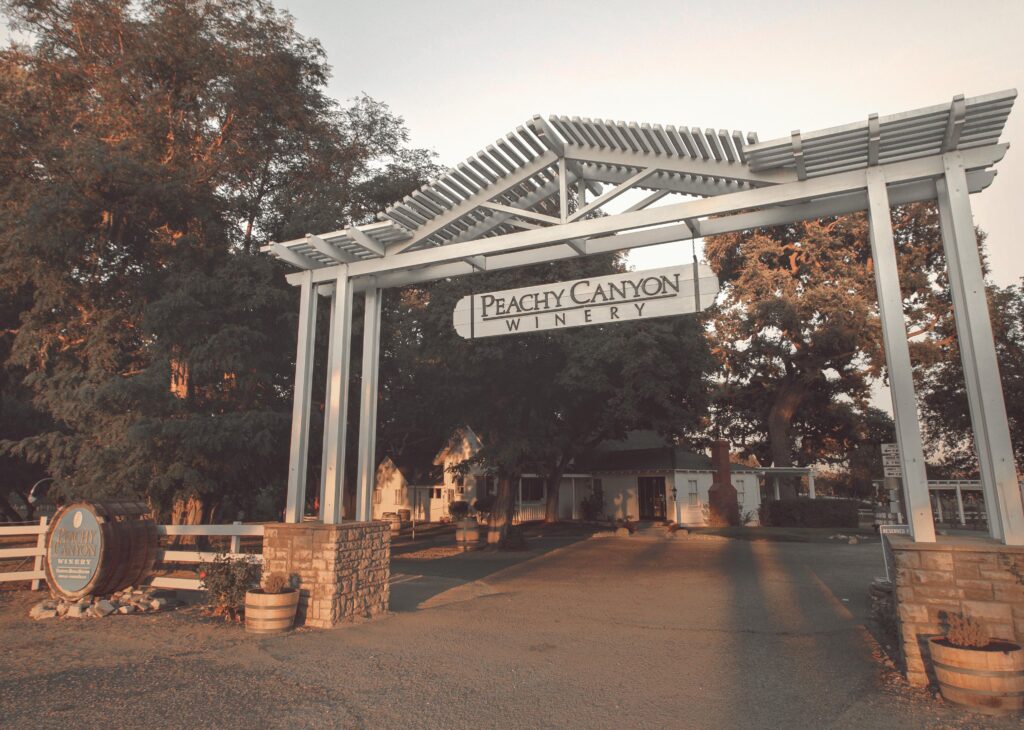 Peachy Canyon winery